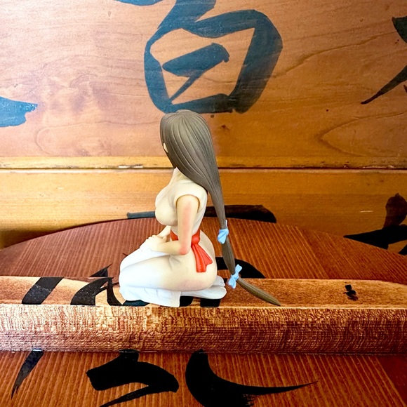 Small Anime figure from Japan - Picture 3 of 5